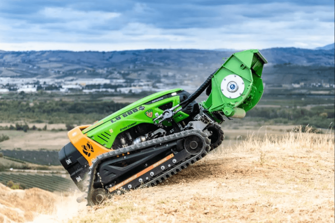 Echipamente senilate pentru defrisare MDB F23