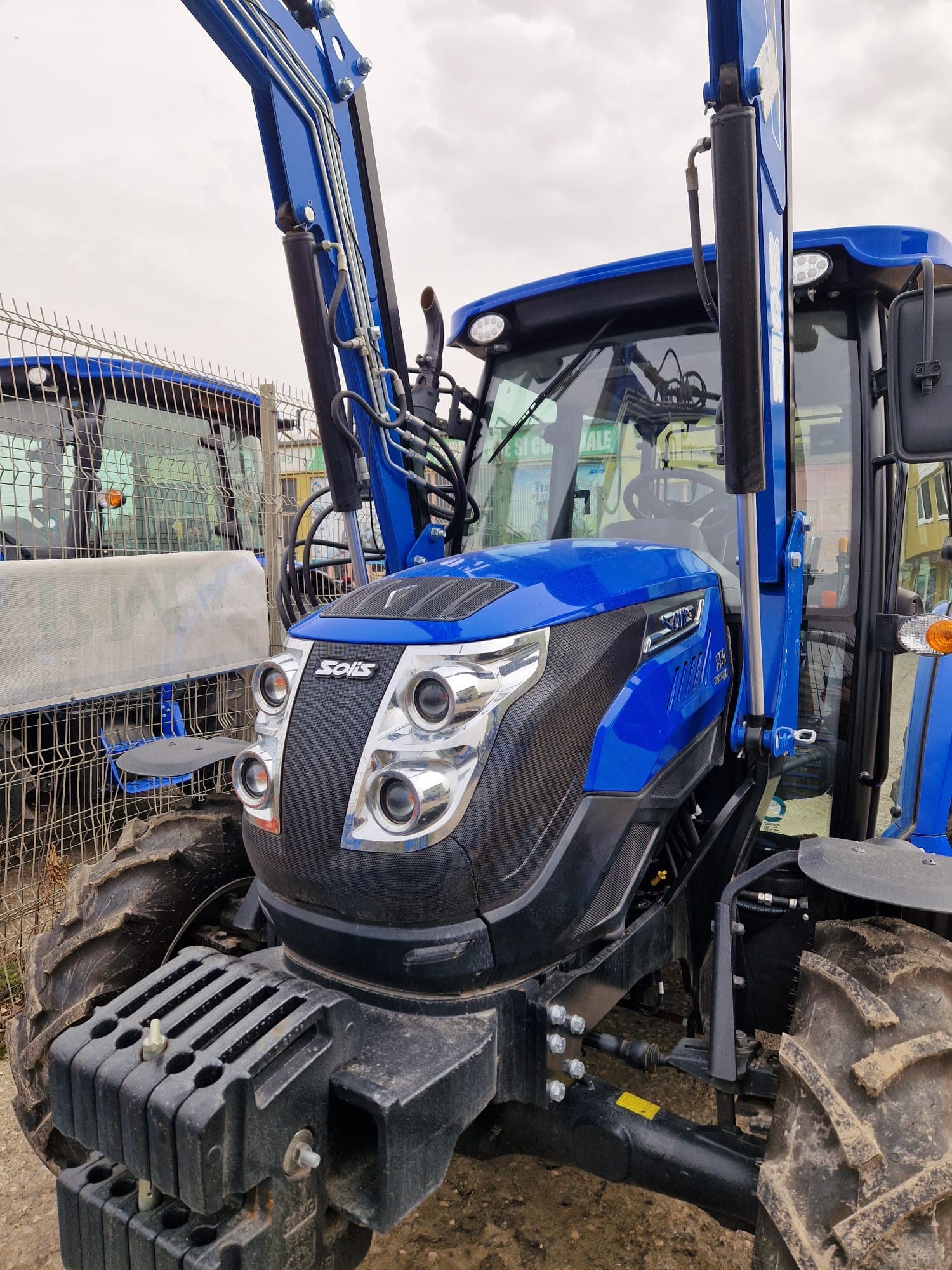 Tractor SOLIS 50 Stage V cu Cabina +*INCARCATOR BONUS*